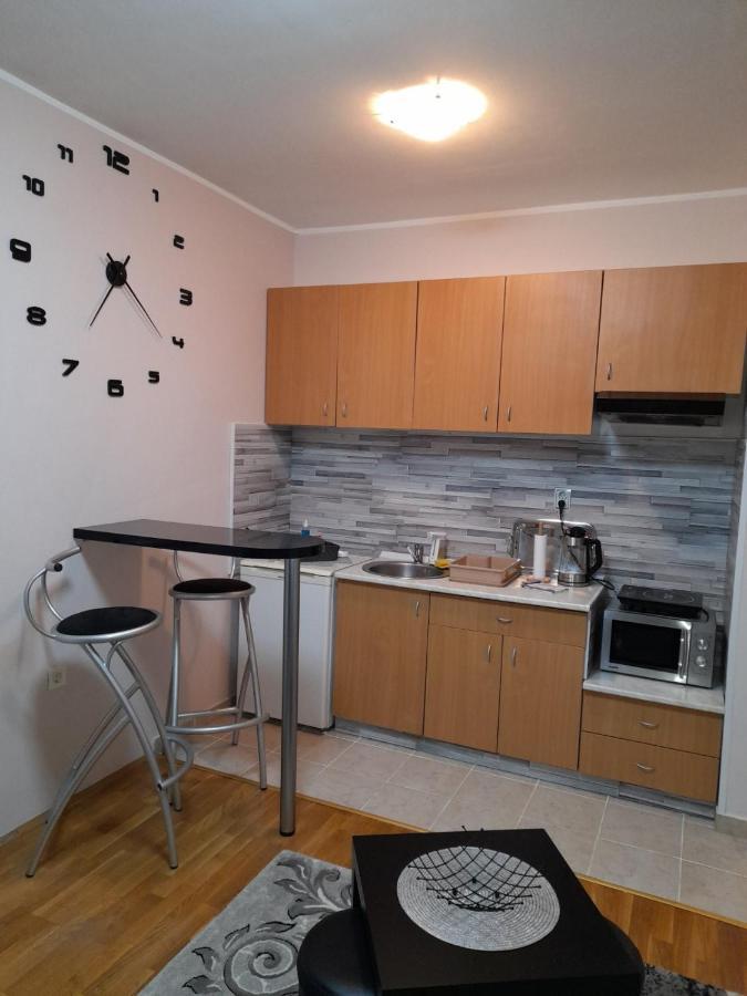 Apartman Aurora Novi Sad Eksteriør billede